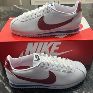 Nike Cortez Classic Size 7 Women